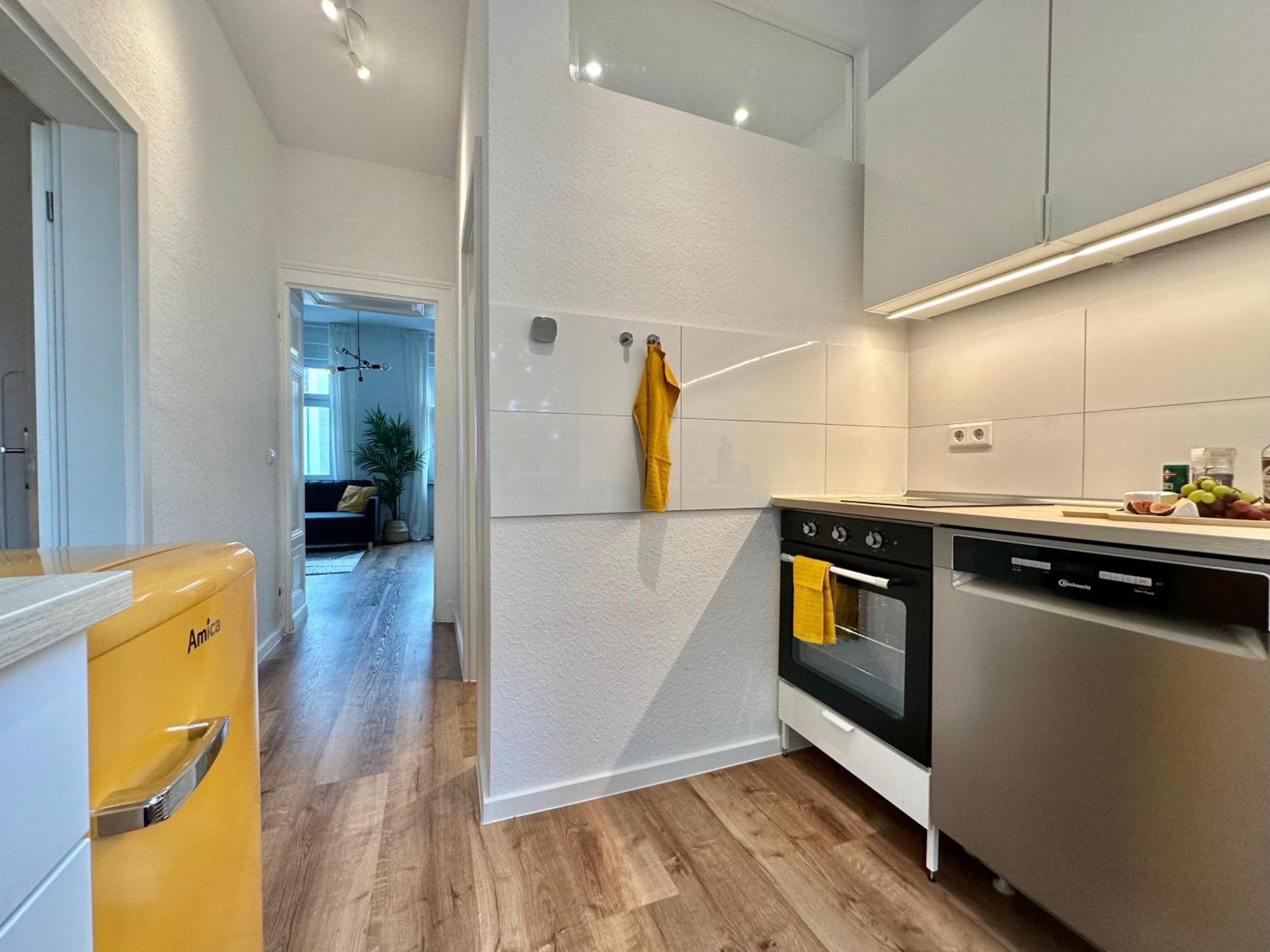 250M Rhine - Quiet Appartement Near Centralstation- Secretplace-K-111-S Coblenza Exterior foto